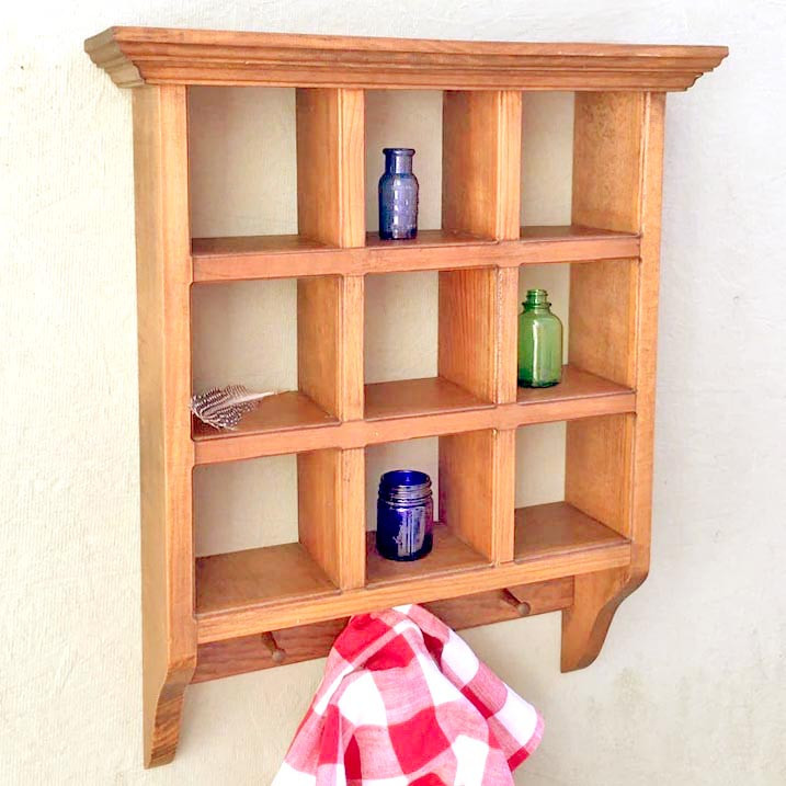 Полка для ванной 