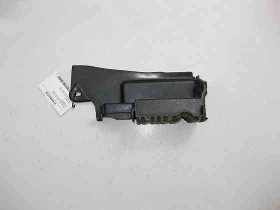 Mercedes-Benz  A1646803725 Верхня частина кабельного каналу на передній лівій колісній арці ML W164 GL X164 Одеса