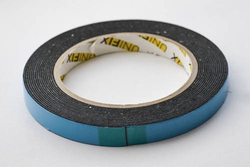 Стрічка клейка двостороння на спіненій основі 12 мм*5 м чорна UNIFIX Рівне - фото 1