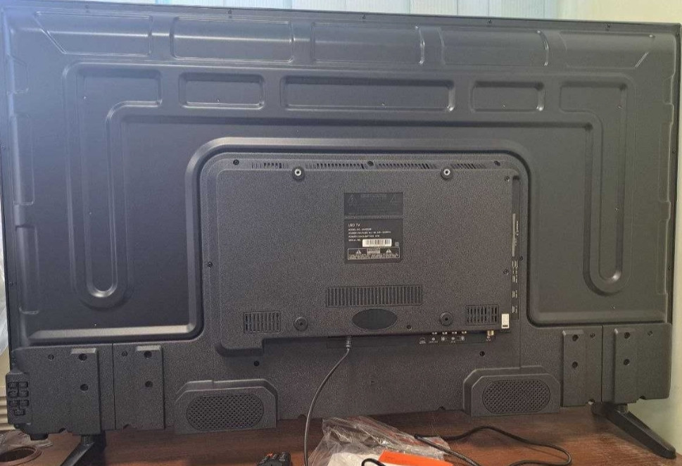 Телевизор: Samsung 34