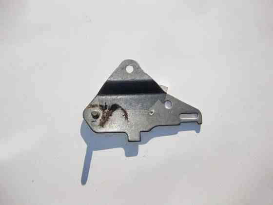 Mercedes-Benz  A2741421440 Кронштейн випускної системи E-Class W212 C213 C238 C-Class W204 W205 GLC X253 Одеса