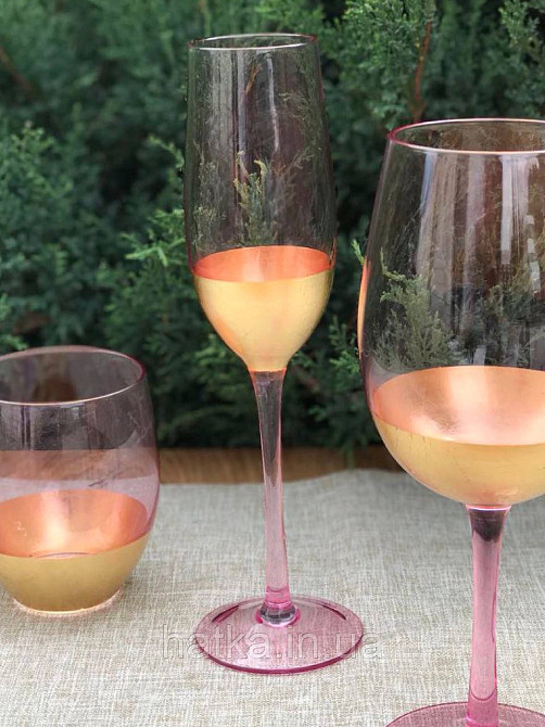 Келих для шампанського "Pink" 250 мл рожеве скло із золотим обідком Київ - фото 1