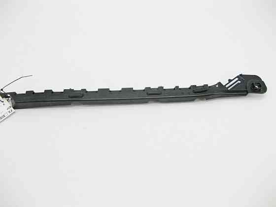 Mercedes-Benz  A2128850242 Бічна напрямна заднього бампера та правого крила E-Class W212 Одеса