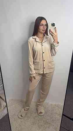 ​​​​​​​Жіночий домашній плюшевий костюм Кремовий XS Харків