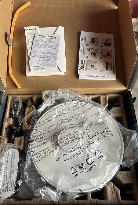 Робот пилосос Rowenta RR8577 wh в ідеальному стані. Киев - изображение 1