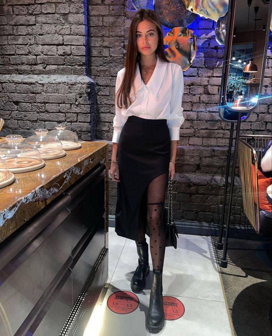 Женская трендовая юбка с привлекательным вырезом на ножке костюмный тиар 46/48 Одесса - изображение 3