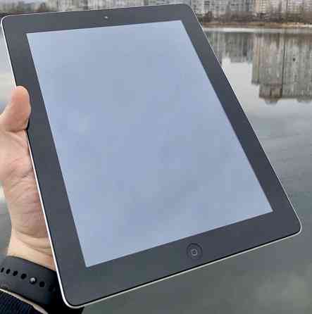 Планшет:, Apple iPad 4 9.7" Wi-Fi. Київ
