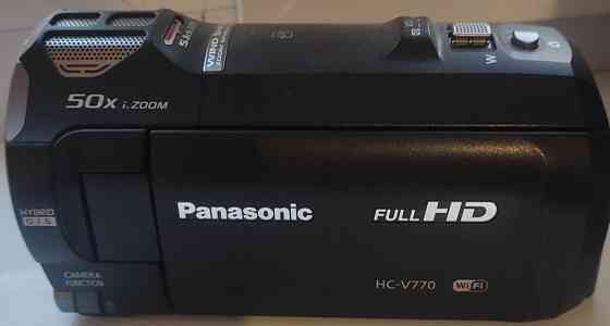 Видеокамера: Panasonic v 770. Киев