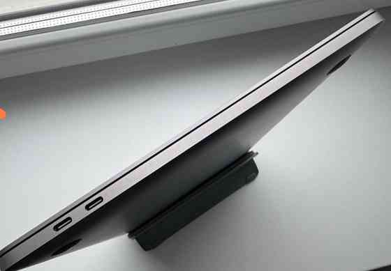 Ноутбук Apple MacBook Pro 13 (2019) i5/1.4/8/128Gb. 95% Київ