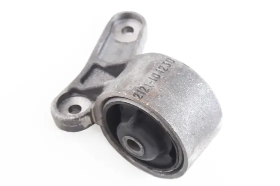 Подушка КПП 21213 (5-ступ.) Винница