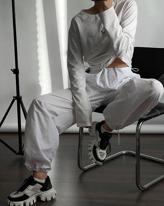 Жіночі повсякденні штани карго-парашути плащівка Білий Одеса - фото 4