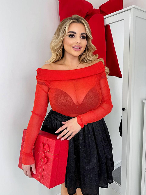 Женское привлекательное блестящее боди с открытыми плечами сетка с золотым напылением Красный, 46/48 Одесса - изображение 4