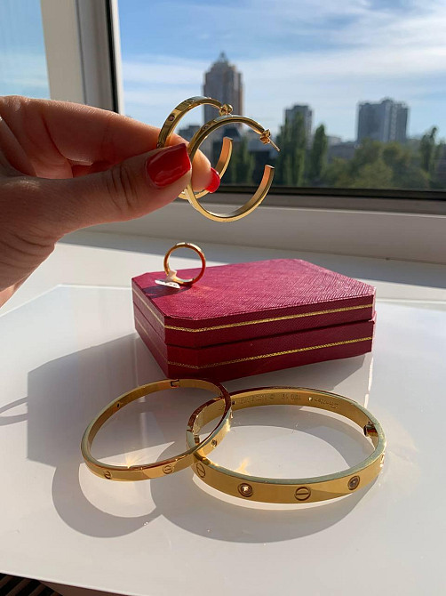 Cartier Комплект: кільце, браслет із викруткою, сережки в лимонному золоті / Cartier браслет, кільце, сережки Одеса - фото 1
