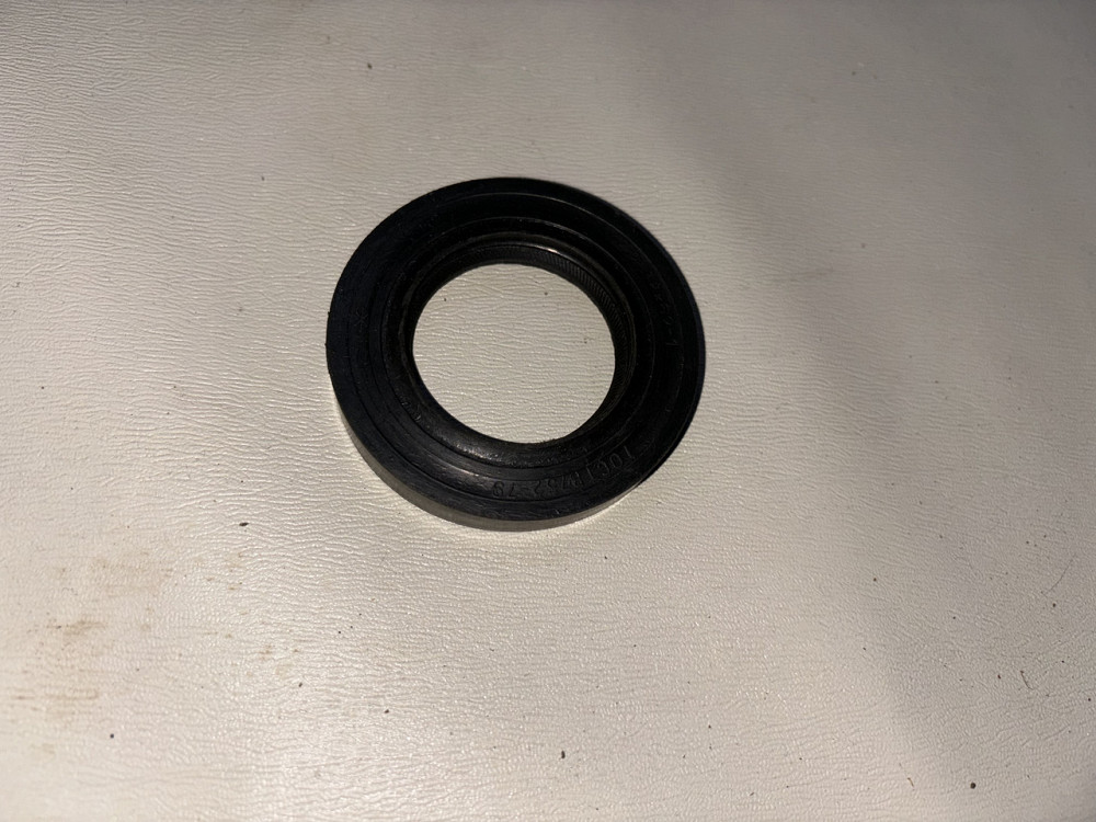 Сальник (манжета армована) 2.2-38х62. Харків - фото 1