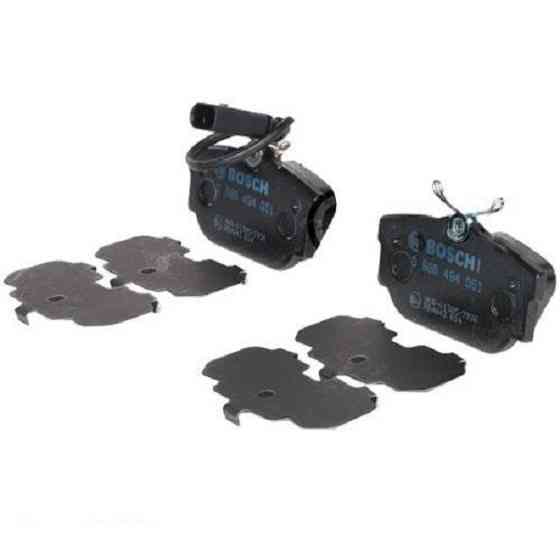 Гальмівні колодки Bosch дискові задні VW Transporter T4-03 0986494051 Харків