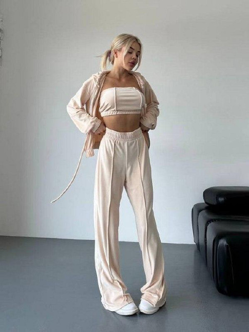 Женский прогулочный плюшевый костюм тройка: кофта топ и штаны велюр-плюш Бежевый, 46/48 Одесса - изображение 9