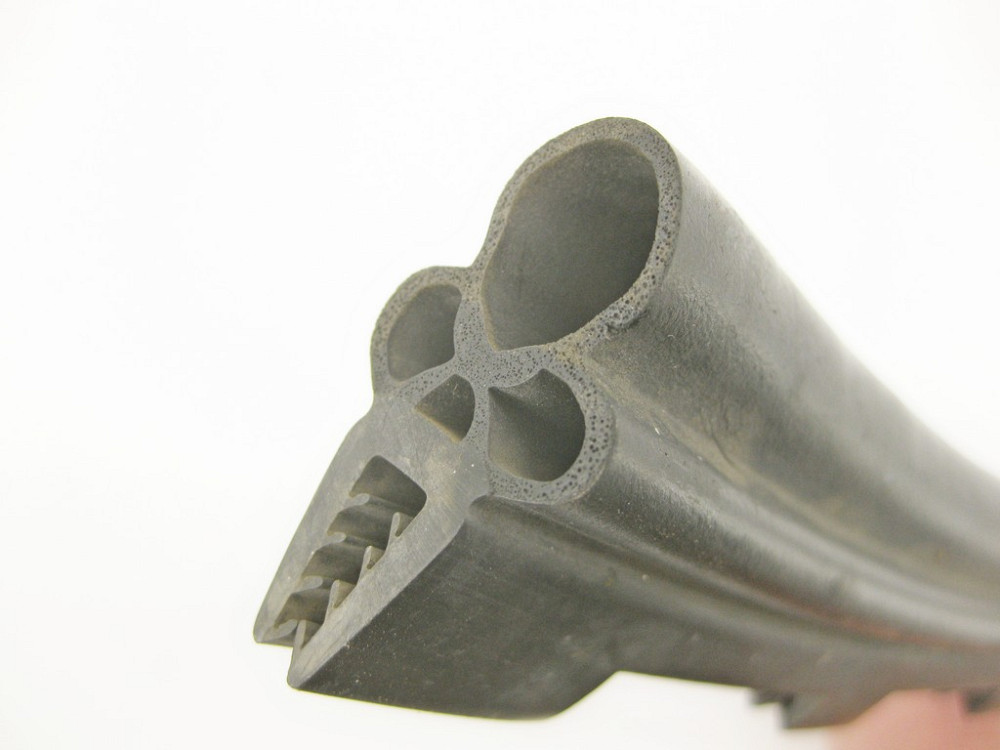 Mercedes-Benz  A2206280098 Ущільнювальна гумка середня на перегородці відсіку моторного S-Class W220 CL C215 Одесса - изображение 7