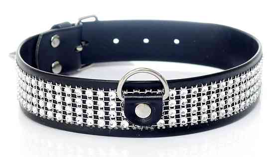 Нашийник зі штучної шкіри з кристалами Fetish Boss Series - Collar with crystals Silver, BS3300101 Sex Aura Київ