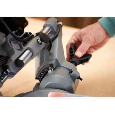 Торцовочная пила Black&Decker 1500 Вт, диск 216х30 мм, 4700 об/мин, XPS, вес 15 кг (BES701) Винница