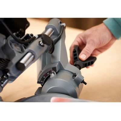 Торцювальна пила Black&amp;Decker 1500 Вт, диск 216х30 мм, 4700 об/хв, XPS, вага 15 кг (BES701) Вінниця - фото 3