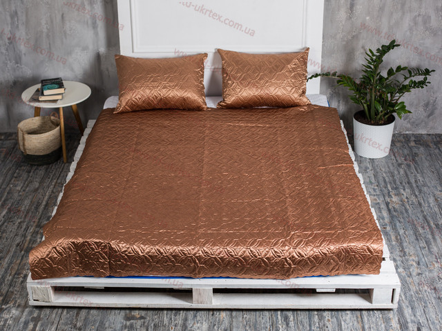 Укртекс Комплект Укртекс 180х220 см атласний покривало із наволочками Бронзовий Киев - изображение 1
