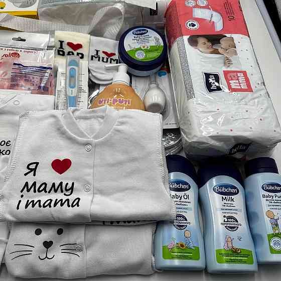 Набір у пологовий будинок для мами та новонародженого Premium у прозорій сумці L + сумка M для малюка 34 позиції EkoMama Кривий Ріг