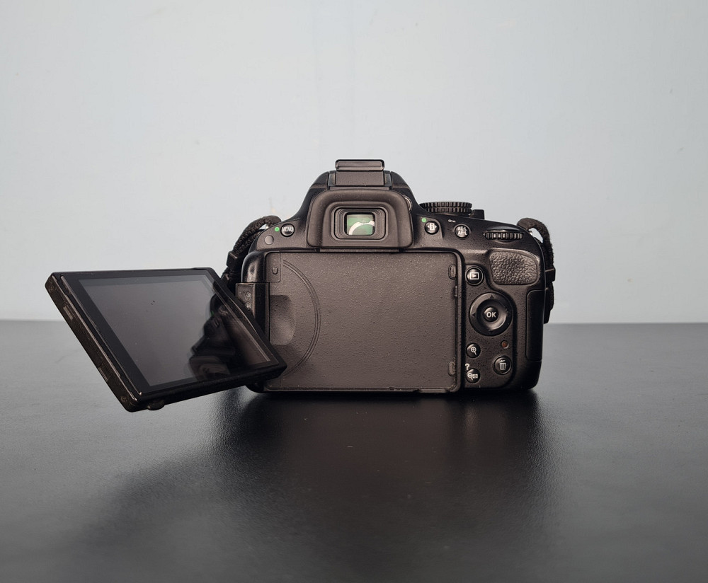 Дзеркальний фотоапарат Nikon D5100 + kit об'єктив 18-55 мм Клевань - фото 3