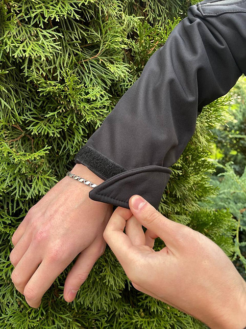 Водонепроникна чоловіча куртка з матеріалу Soft Shell (Чорна) 2XL Вінниця - фото 8