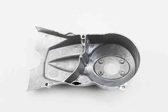 Кришка двигуна ліва для безстартерного типу, тип 2 Киев