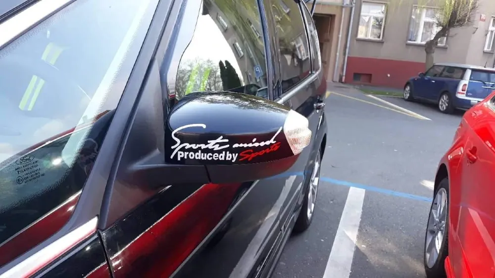 Наклейка на авто Sport mind produced by sports Белая с красным. Черная. Київ - фото 4