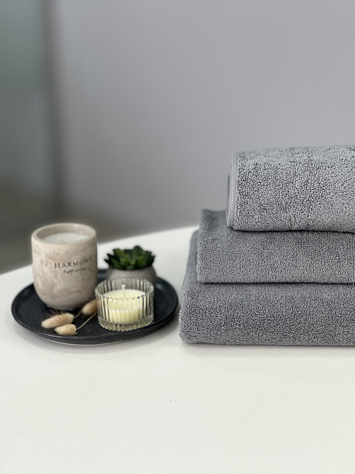 Комплект махровых полотенец с дизайном + коврик для ног Ideal Textile Сірий Черновцы - изображение 7