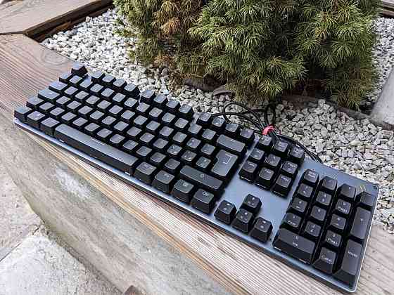Ігрова провідна механічна клавіатура Aukey KM-G12 Луцьк