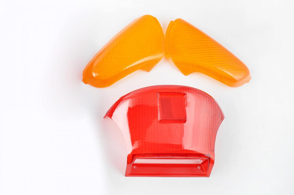 Скло стоп-сигналу та поворотів Сузукі Летс 1-3 Мукачево - фото 1