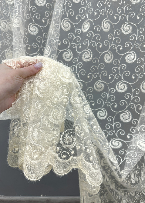 Тюль VR-Textil 1685т Фатин с вышивкой Молочный 300х270 см (42-0728) Киев - изображение 5