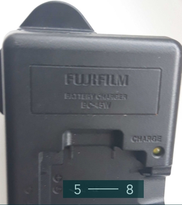 Цифровий компактний фотоапарат Fujifilm FinePix F770EXR Киев - изображение 4