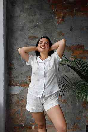 Жіноча піжама з шортами муслінова Молочний кролики M Харків