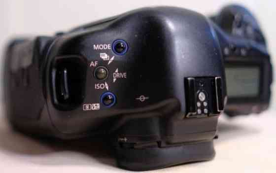 Фотоаппарат Canon EOS -1Ds Body. Харьков