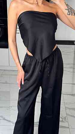 Женский трендовый легкий костюм двойка: топ-бандо и широкие брюки дабл шелк Черный Одесса