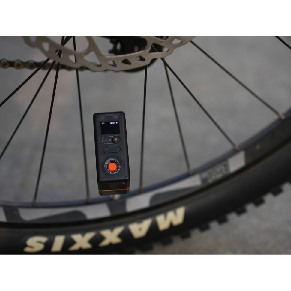 Велосипедний міні насос-задня фара Flextail Tiny Tire Pump ACS, чорний Київ - фото 20