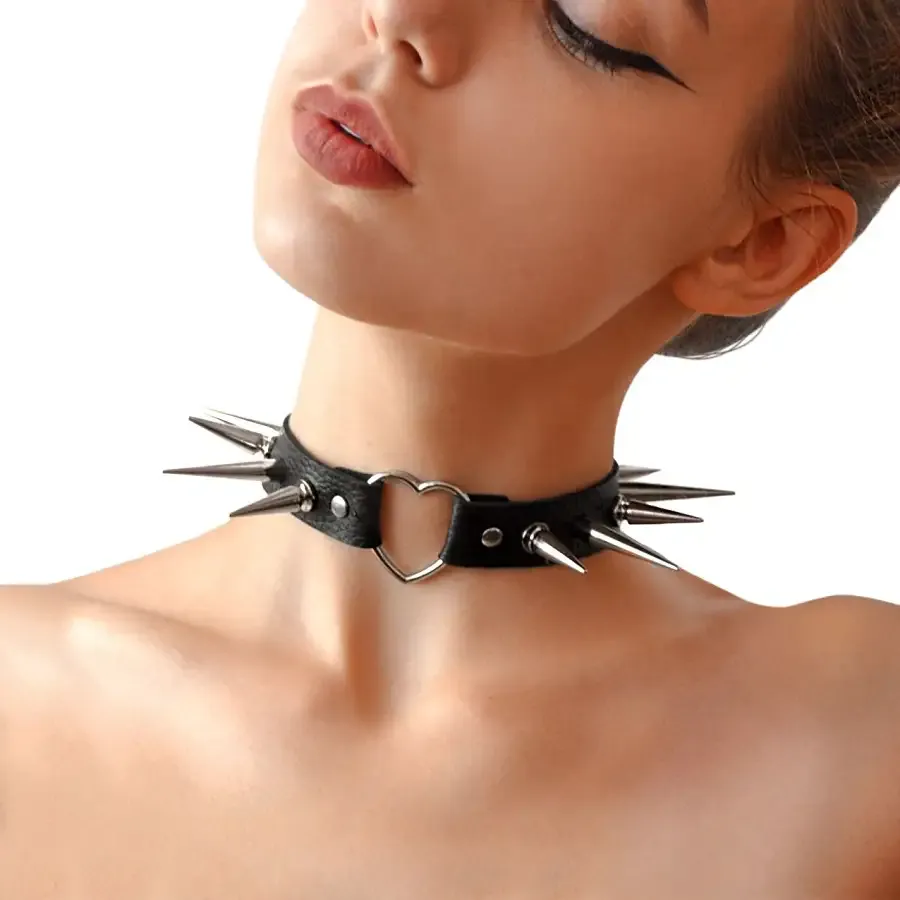 Чокер Серце з великими шипами, із натуральної шкіри Art of Sex - Crystal, колір Чорний Львів - фото 1