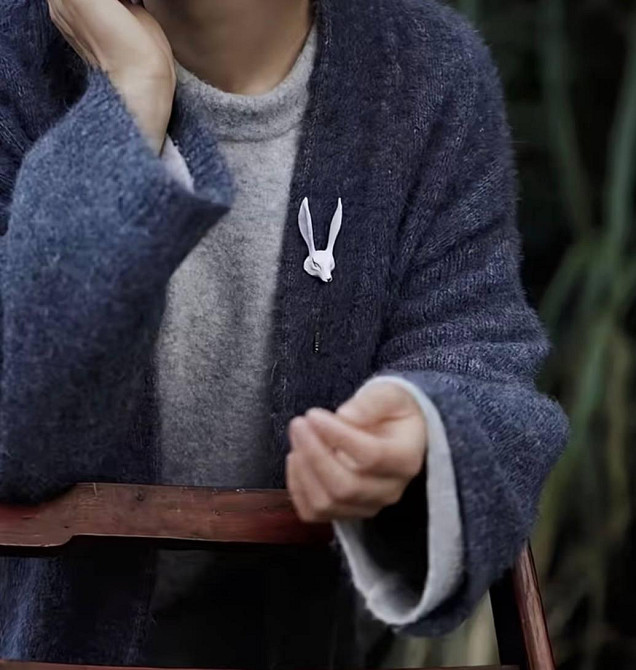 Брошка лисиця мінімалістична керамічна брошка біла лисичка шпилька прикраса Київ - фото 4