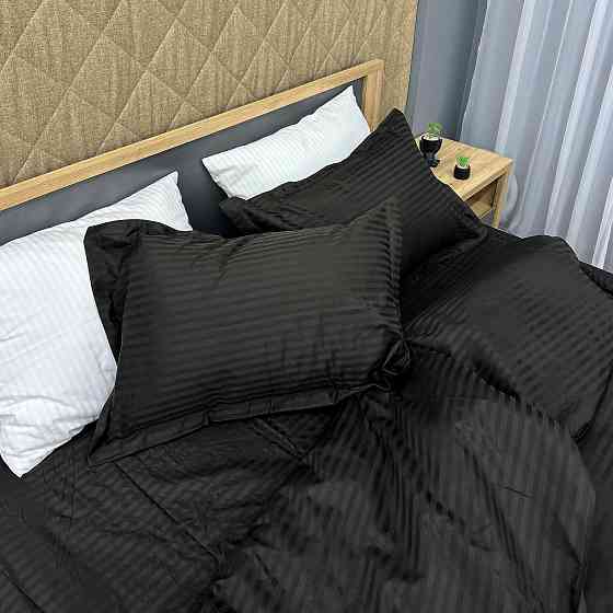 Комплект постельного белья Страйп-сатин Евро 200х230 с простыней на резинке Черный (88-119) Киев