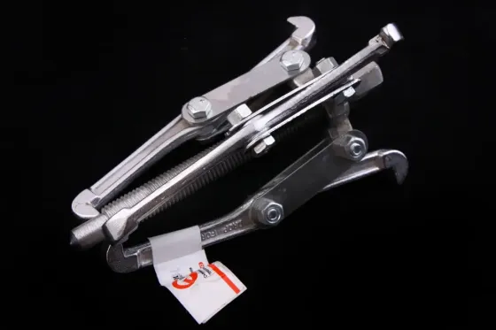 Съемник подшипников 3-лапый  6 Intertool (150 мм) Винница