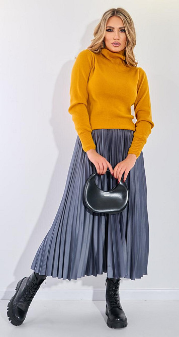 Джемпер свободный с высоким горлом (48-52) Киев - изображение 1