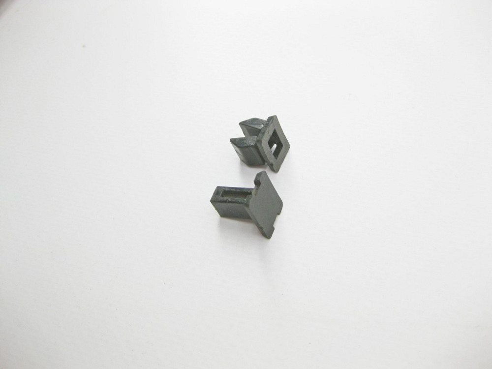 Mercedes-Benz  A1249900792 Пластикова розпірна кліпса облицювання борту багажника S-Class W220 E-Class W210 W211 CLK C208 C209 Одесса - изображение 6