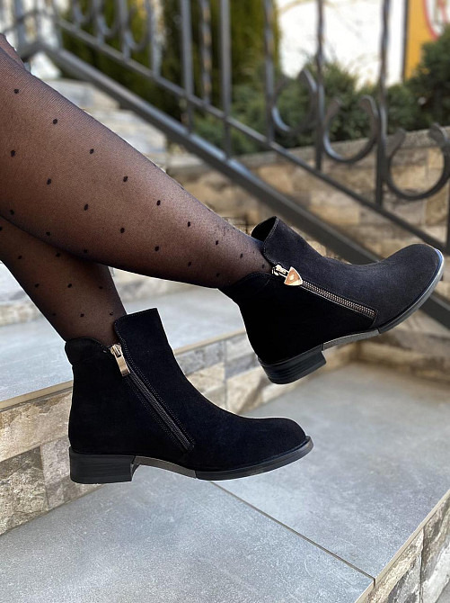 Vesna Жіночі черевики VESNA чорні натуральна замша зимові 38р. 39р. (1117) Коломыя - изображение 8