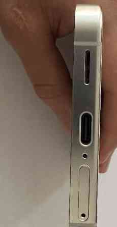 Смартфон Samsung C24 Киев