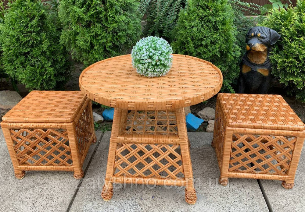 Набір меблів стіл та пуфи Київ - фото 1