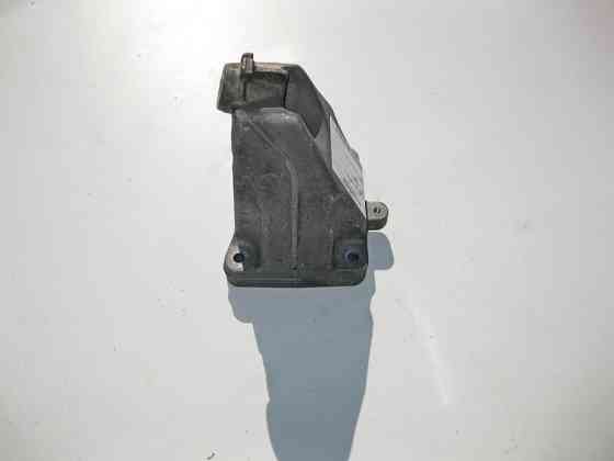 Mercedes-Benz  A6422230504 Кронштейн опори двигуна правий OM642 V6 3.0 cdi S-Class W221 Одесса