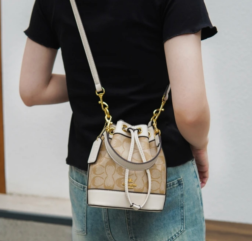 Женская сумка из фирменного холста с подвеской сердце (Бежевая) Винница - изображение 4